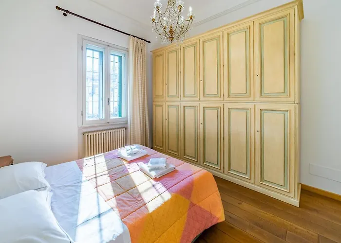 Lejlighed Guesthost - Quiet With Private Garden Firenze